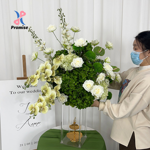 Boule de fleurs artificielle réaliste en soie verte fraîche, faite à la main, pour centres de table romantiques de mariage ou de rentrée scolaire, écologique - Product Image 1