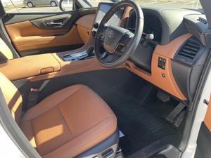 Vehículo de negocios familiar Z Premier Grade Toyota Vellfire Nuevos coches eléctricos a la venta 2025 - Product Image 5