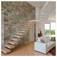Escalier flottant simple Prima Nordic en acier inoxydable durable, assemblé sans soudure, pour la rénovation de villas et d'appartements urbains