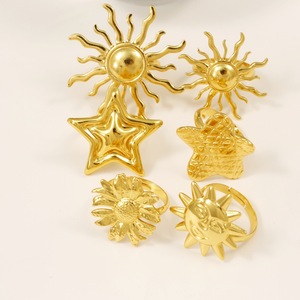 Anello Sole in Acciaio Inossidabile Placcato Oro 18K Sottovuoto per Donne, Stile INS, Gioiello Versatile e alla Moda - Product Image 2