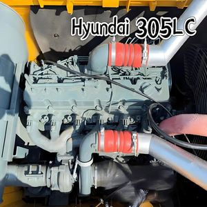 Excavadora de cadenas Hyundai 305 LC-9T usada de 30 toneladas con motor Cummins y cilindro y bomba hidráulicos Eaton en venta - Product Image 3