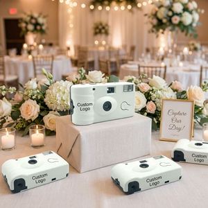 Appareil photo jetable vintage pas cher avec logo personnalisé, pile AA intégrée, flash intégré, film couleur 35 mm C41 pour mariages - Product Image 2