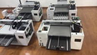 Impresora Plana UV de Inyección de Tinta Benlun A2A3A4 con Cabezales Dobles XP600/DX7, Tinta CMYK, Impresión Automática de Etiquetas de Alta Velocidad