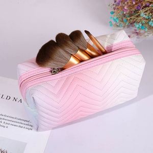 Portable Travel Women PU Leather Makeup <b>Pouch</b> Gradient Color Square Zipper Cosmetic Storage Bag - Product Image 4