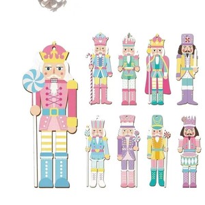 Venta al por mayor nuevo personaje de dibujos animados parches bordados princesa guardia Caballero cuentas para ropa y tela de malla para prendas - Product Image 6