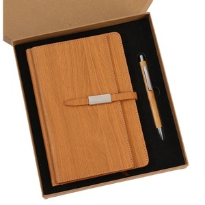 Set Regalo Aziendale Cooperativo con Taccuino Color Legno e Penna Personalizzata OEM, Design Premium per la Festa degli Insegnanti - Product Image 5