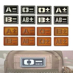 Patchs brodés en PVC souple 3D personnalisés avec logo, transfert thermocollant en relief, patchs en caoutchouc PVC en relief avec support velcro, à repasser - Product Image 3
