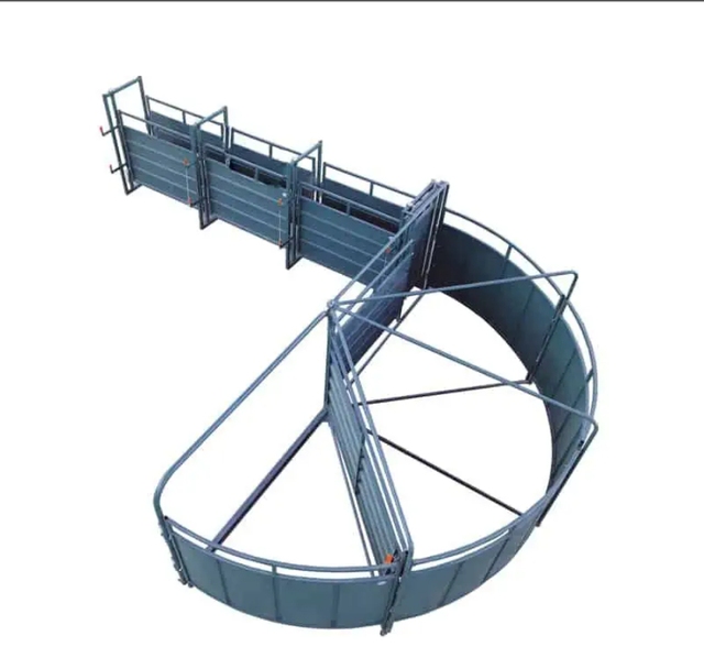 Cattle Livestock Handling Equipment System with Cattle Squeeze Tub
