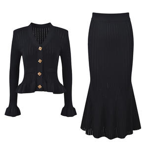 2024 Großhandel Damen 2 Stück Sets Mode Langarm V-Ausschnitt Strick Mit Midirock Damen Set Strick Set - Product Image 2