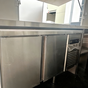 Camión de Comida Móvil Multifuncional de Acero Inoxidable VIC, Servicio de Dulces, Totalmente Equipado, Remolque de Comida Rápida con Doner Kebab, Cocina Completa - Product Image 5