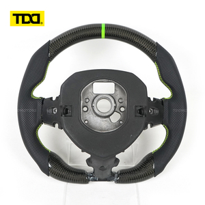 Volant de course en fibre de carbone TDD adapté aux modèles à 3 branches, noir avec surpiqûres vertes - Product Image 3