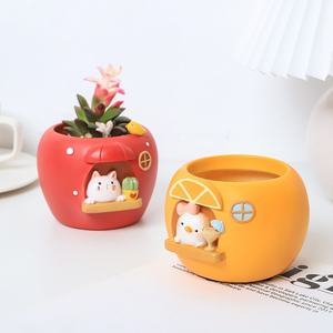 <span class=keywords><strong>Pot</strong></span> de fleurs miniature en résine créative en forme de maison de <span class=keywords><strong>pomme</strong></span> de dessin animé, design classique pour plantes vertes de jardin, pour bureau, <span class=keywords><strong>petit</strong></span> <span class=keywords><strong>pot</strong></span> de fleurs - Product Image 1