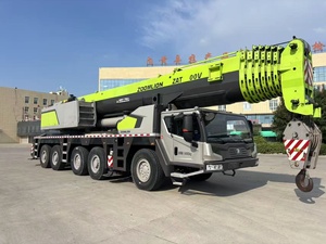 Nouvelle grue sur <span class=keywords><strong>camion</strong></span> chinoise ZAT2000V7 200t, capacité de levage de 220 tonnes, flèche lourde pour les industries de la construction, moteur disponible - Product Image 4