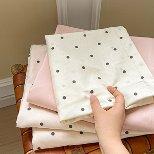 Nhà Máy Bán Hàng Trực Tiếp Bốn-Mảnh Bộ Đồ Giường Đặt 2.3Kg 1.8M Dày Chải Thân Thiện Da Dệt In Được Trang Bị Giường Tùy Chỉnh - Product Image 3