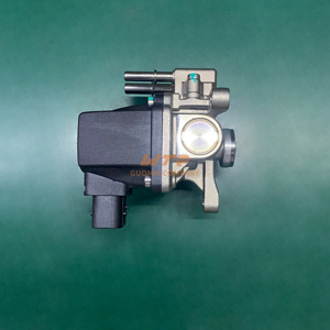 Pièces détachées pour camions Pompe doseuse Module doseur Injecteur Pompe doseuse Buse 4377649 pour camions DF, <span class=keywords><strong>CF</strong></span> et XF - Product Image 3