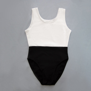<span class=keywords><strong>Justaucorps</strong></span> de ballet personnalisable, tenue de <span class=keywords><strong>danse</strong></span> élégante et <span class=keywords><strong>classique</strong></span>, vêtements de <span class=keywords><strong>danse</strong></span> confortables, <span class=keywords><strong>justaucorps</strong></span> pour des performances gracieuses - Product Image 4