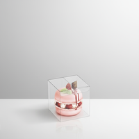 Boîtes d'emballage en plastique jetables transparentes PET/PVC/PP avec logo personnalisé en relief, design cube transparent pour les friandises et les gâteaux