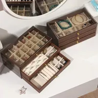 Boîte à bijoux en gros, directement de l'usine, organisateur de maquillage transparent en PS avec doublure floquée pour rangement de bagues et colliers