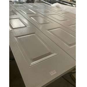 Porte de garage en acier isolé sur mesure à prix avantageux, 16x7, finition bois, design coulissant à clapet pour résidences et villas - Product Image 6