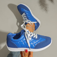 2025 nouvelles femmes décontracté sport baskets petit parfum motif à carreaux couleur-bloc chaussures de marche pour l'été automne éclairé