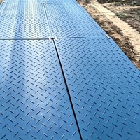 Tapis de protection de sol en HDPE 4x8 pieds, tapis d'accès antidérapant, plaque de route temporaire pour chantier de forage