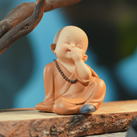 Figurine en vinyle Zen Petit Moine Assis, Statue de collection pour bureau, Figurines de moine assis mignonnes, Décoration pour la maison et le bureau, Cadeaux
