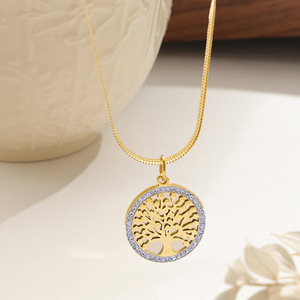Colgante Árbol de la Vida en Oro PVD 18K - Collar de Acero Inoxidable con Zirconia Calada para Mujer - Product Image 3
