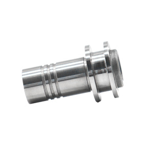 Raccord de tige creuse multi-épaules en acier inoxydable tourné, à axe rainuré, pour système de connecteurs de fluides - Product Image 4