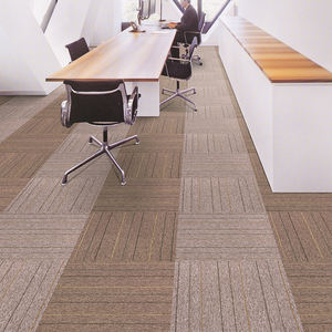 Azulejos de alfombra gris reciclados ecológicos con respaldo no tejido, azulejos de alfombra de pasillo de oficina comercial ignífugos - Product Image 1