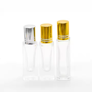 Botella de rodillo cuadrada de vidrio de lujo con logotipo personalizado - Product Image 6