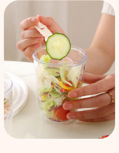 Переносная чашка для хранения фруктового салата с крышками и вилкой, контейнеры для хранения фруктов, контейнер для еды, хрустящая чашка для обеда, 20 унций - Product Image 4