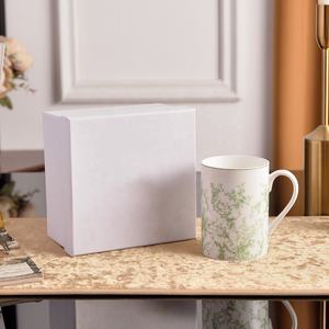 Assiette à gâteau à 2 étages en porcelaine à motif de muguet minimaliste européen, vente chaude - Product Image 5