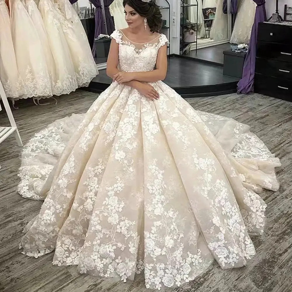 13802# Elegant Ball Gown Appliques Wedding Dress 2022 Scoop Neck Off The Shoulder Bridal Gown Button Custom Sweep Train