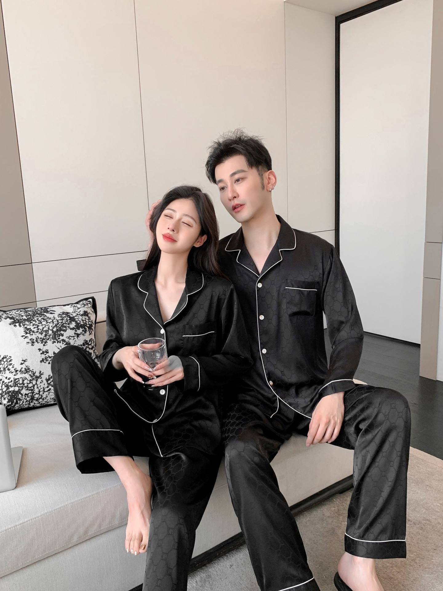 สีดำสำหรับผู้หญิง