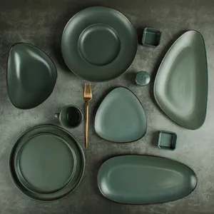 Set in ceramica Vajilla China set da pranzo in ceramica a tema personalizzato stoviglie in porcellana nordica smalto opaco stoviglie ristorante usato