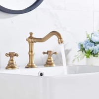 Robinet de lavabo antique en laiton, robinet de salle de bain à 3 trous, double poignée, eau chaude et froide, pour vente en gros OEM