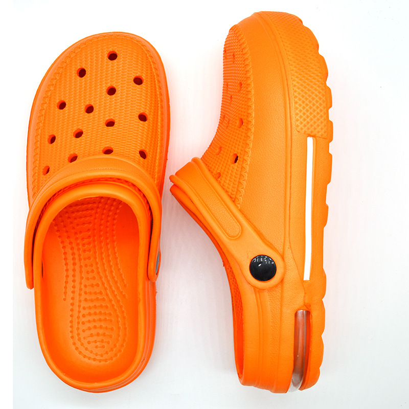 Men and Women Slippers Summer Clog Couples Baotou Beach Shoes EVA Garden Shoes