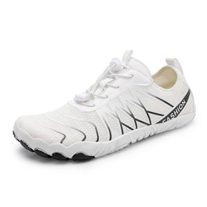 Chaussures aquatiques personnalisées, chaussures de plage pieds nus, chaussures à orteils larges, baskets de natation à cinq doigts pour la <span class=keywords><strong>piscine</strong></span>, la pêche, la rivière, chaussures multifonctionnelles - Product Image 1