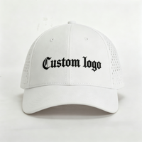 Casquette de baseball personnalisée à 6 panneaux, blanche, perforée au laser, avec logo en caoutchouc imperméable, dos fermé, ajustée, style Dad Hat