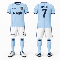 Uniforme de Fútbol Personalizado Color Vino Tinto para Clubes, Estilo Británico Vintage, Sublimado, de Secado Rápido, para Hombre, Venta al Por Mayor, Fabricante OEM