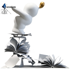 Escultura de esquina de lectura-Niño de dibujos animados de fibra de vidrio trepando en la base de Libro Abierto para librerías y bibliotecas - Product Image 5