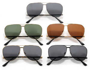 Gafas de Sol de Moda para Senderismo, Estilo Vintage Punk, Montura Metálica, Anti Luz, para Mujer, de Lujo, Tendencia - Product Image 3