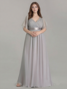 فستان سهرة أنيق بقصة A-Line وفتحة رقبة مزدوجة على شكل V وتصميم كاجوال مزين بكشكشة، فستان حفلات طويل بمقاسات كبيرة وأكمام قصيرة وخصر طبيعي مناسب للزفاف - Product Image 2