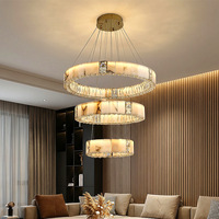Lustre moderne de luxe en albâtre naturel pour hall d'hôtel, projet d'hôtel, lampe suspendue en marbre et cristal d'Espagne