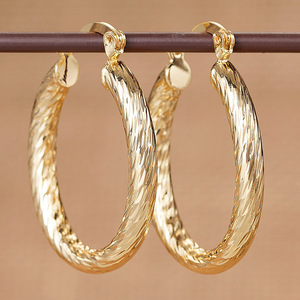 Geometric U Shape Ear <b>Cuff</b> For Women Line Design Statement <b>Earrings</b> Elegant Fashion Jewelry - Product Image 1