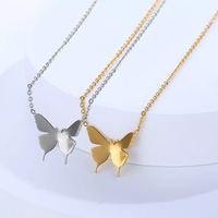 Collier papillon sans ternissement plaqué or 18k, amulette porte-bonheur chinoise, breloque en acier inoxydable, collier planète lune
