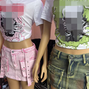 Completi estivi casual da <span class=keywords><strong>donna</strong></span> a due pezzi, t-shirt ampia con scollo rotondo e gonna cargo in <span class=keywords><strong>denim</strong></span>. - Product Image 5