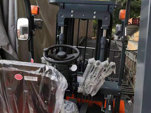 Empilhadeira Diesel de 3 Toneladas para Trabalho em Fábrica e Armazém, Preço Acessível para Revenda - Product Image 3