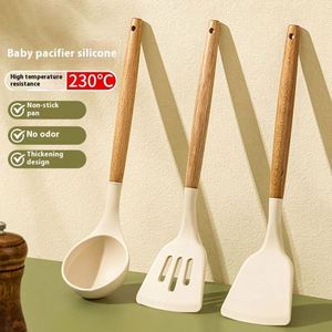 Ustensiles de cuisine en silicone anti-brûlure haute température, spatule de cuisson antiadhésive, cuillère à soupe de cuisine, spatule chinoise domestique - Product Image 2