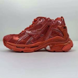รองเท้าผ้าใบผู้ชายสุดหรูคุณภาพสูง Balenciagaess 3.0 รุ่น Chunky สไตล์ไฮเอนด์ หนังแท้ พร้อมไฟส่องสว่าง ดีไซน์ทันสมัย เหมาะสำหรับฤดูใบไม้ร่วงและฤดูร้อน - Product Image 4